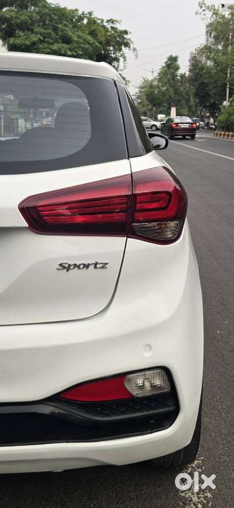 Hyundai Elite I20 Sportz Plus, 2021, Petrol