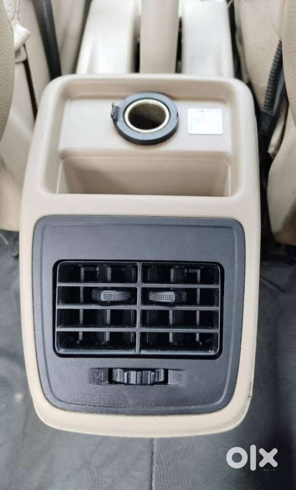 Maruti Suzuki Dzire 1.2 Vxi, 2018, Petrol