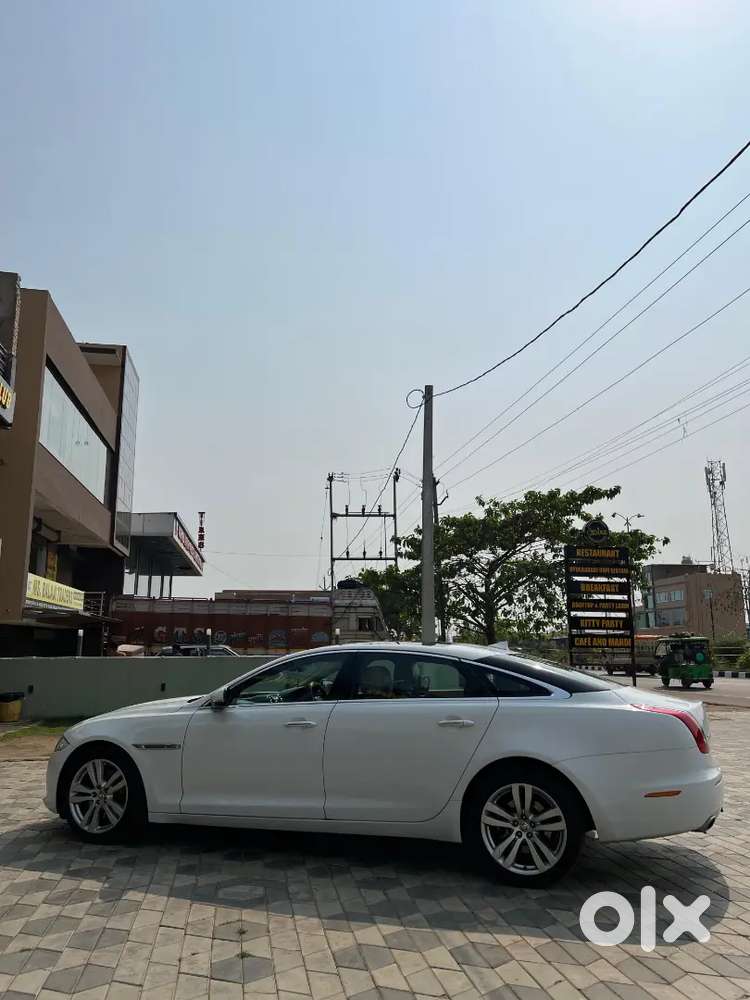 Jaguar Xj 2015 Diesel Well Maintained