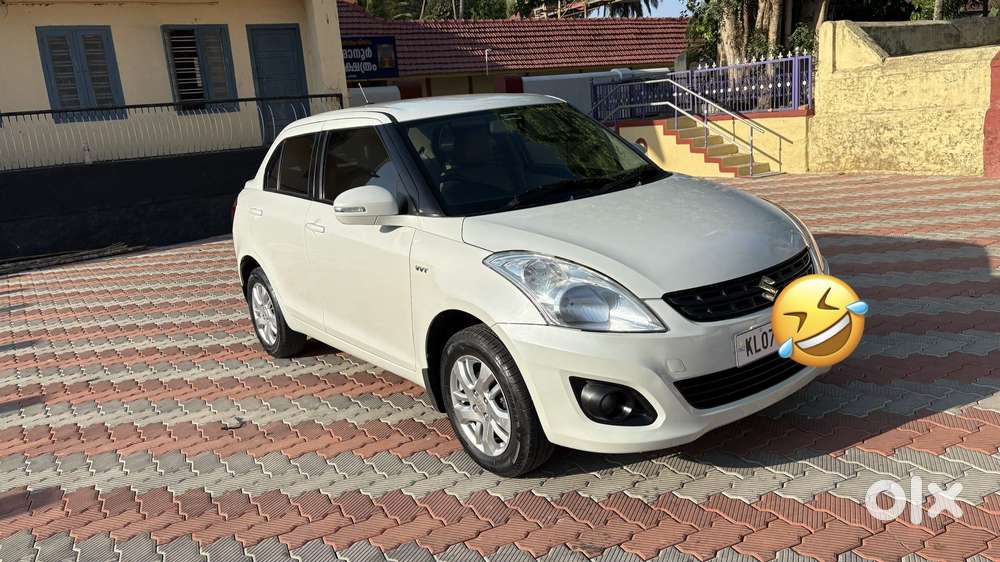 Maruti Suzuki Swift Dzire 1.2 Zxi Bsiv, 2013, Petrol