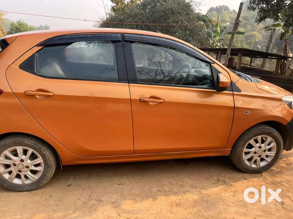 Tata Tiago 2016 Petrol 127000 Km Driven