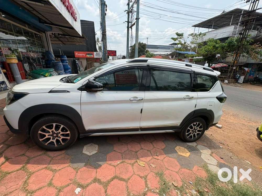 Maruti Suzuki Xl6 2022 Petrol Well Maintained