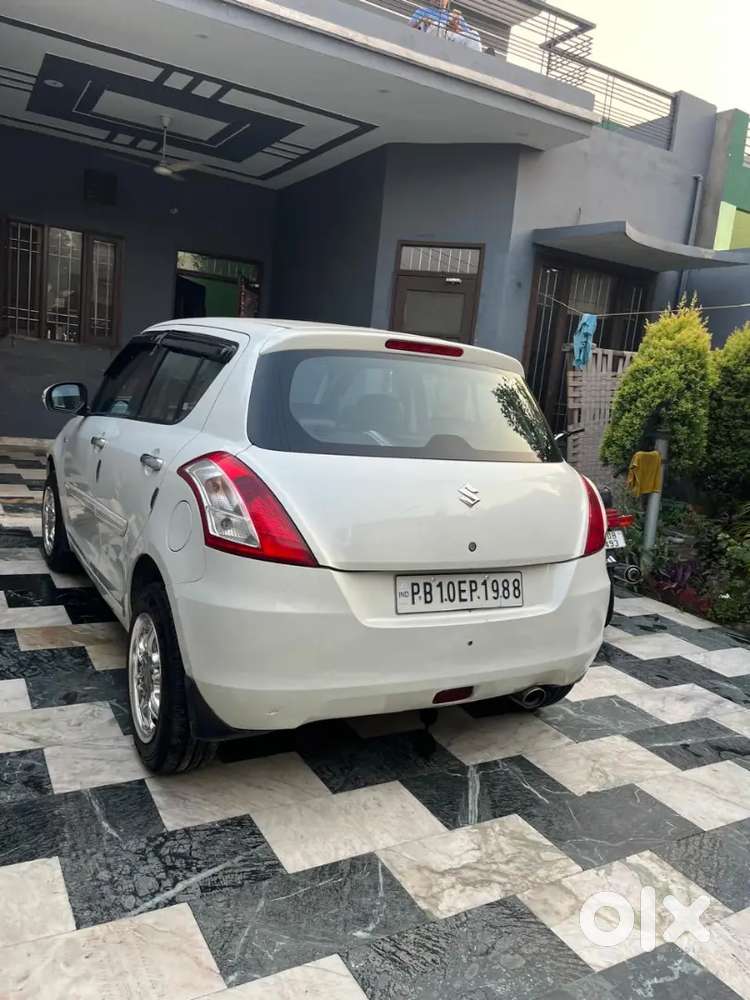 Maruti Suzuki Swift 2014 Diesel 80250 Km Driven