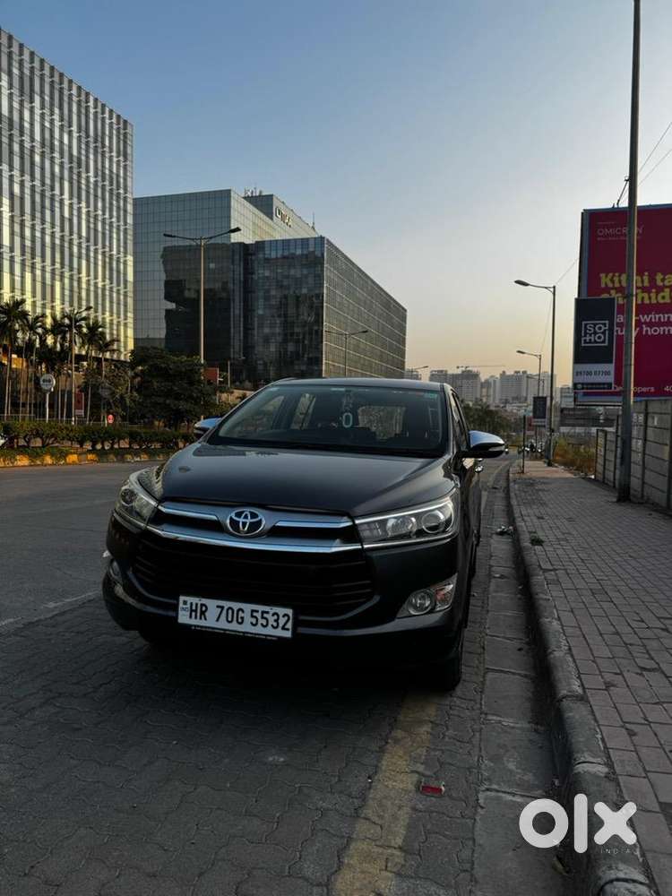 Toyota Innova Crysta 2016 Diesel Well Maintained