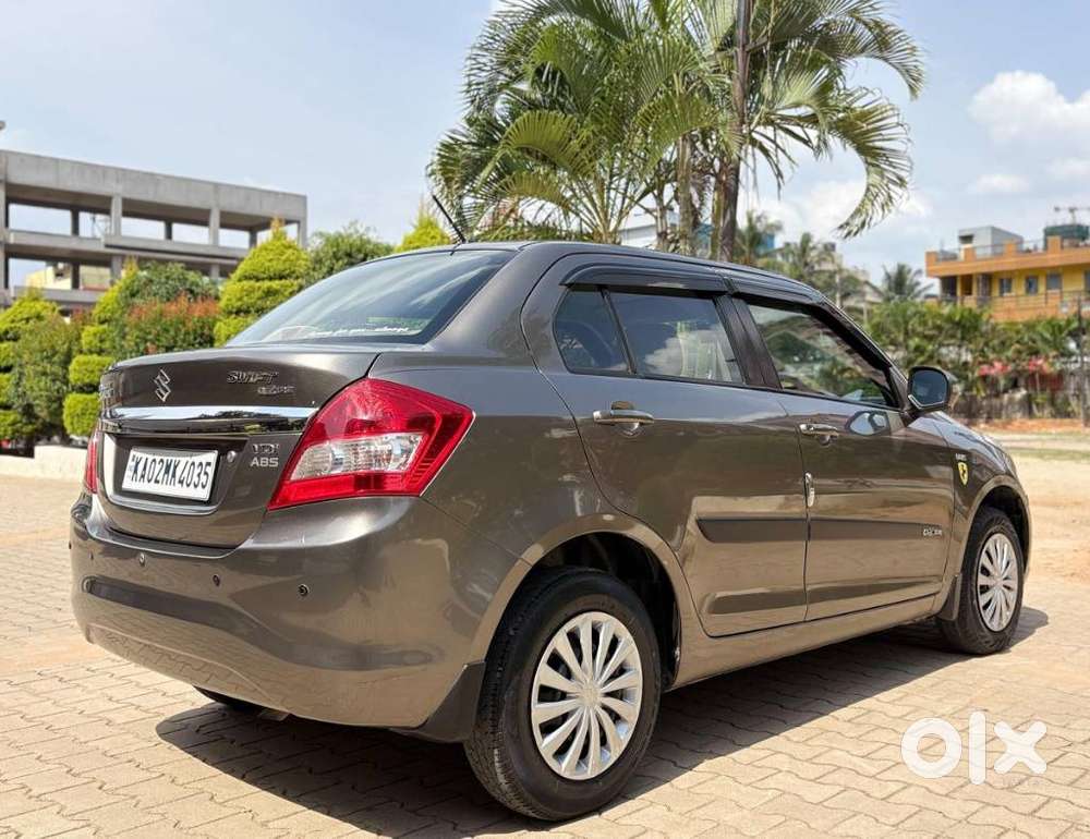 Maruti Suzuki Swift Dzire Vdi Optional, 2015, Diesel