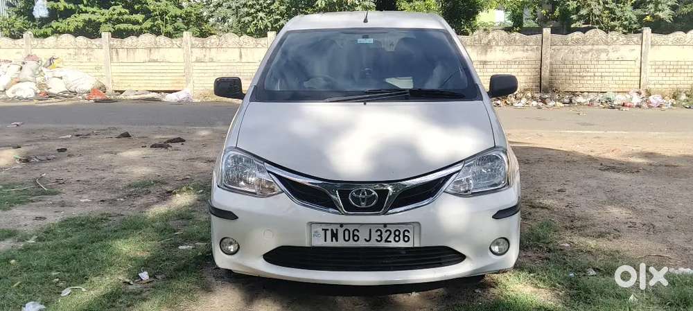 Toyota Etios Liva 2013