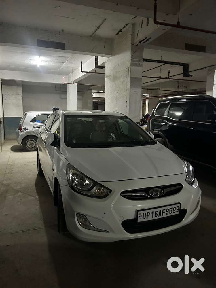Hyundai Fluidic Verna 2011