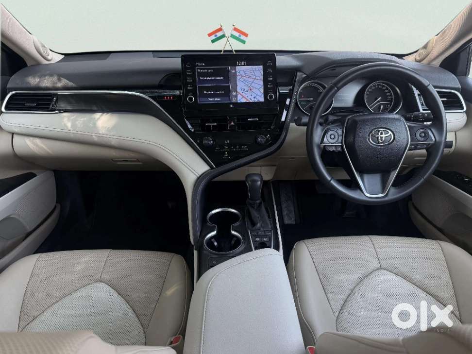 Toyota Camry 2.5 Hybrid, 2024, Petrol