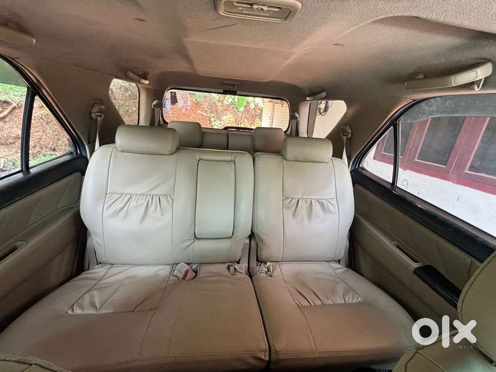 Toyota Fortuner 2014 Diesel 210000 Km Driven