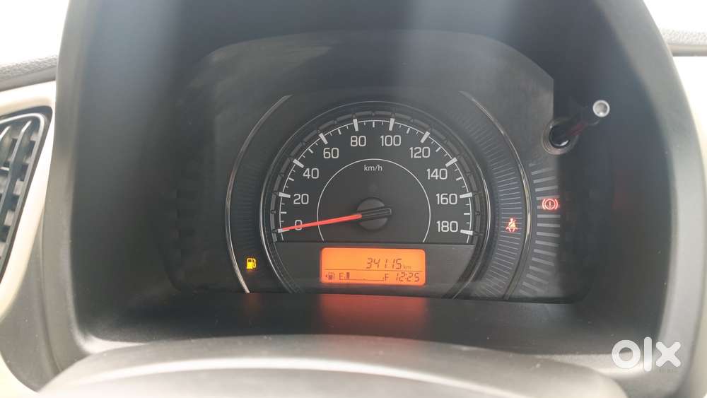 Maruti Suzuki Wagon R Vxi, 2022, Petrol