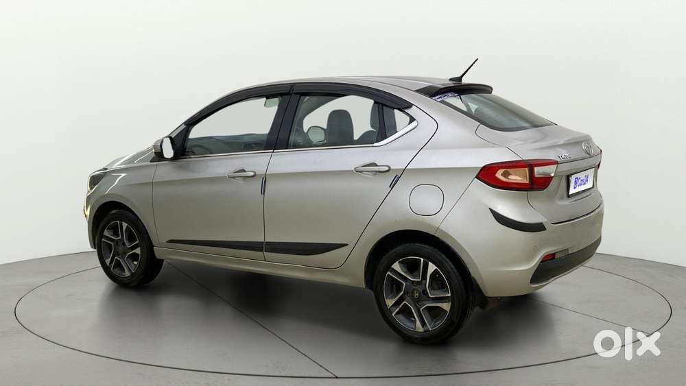 Tata Tigor Xza, 2018, Petrol