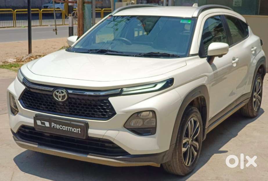 Toyota Urban Cruiser Taisor V 1.0 Petrol At, 2024, Petrol