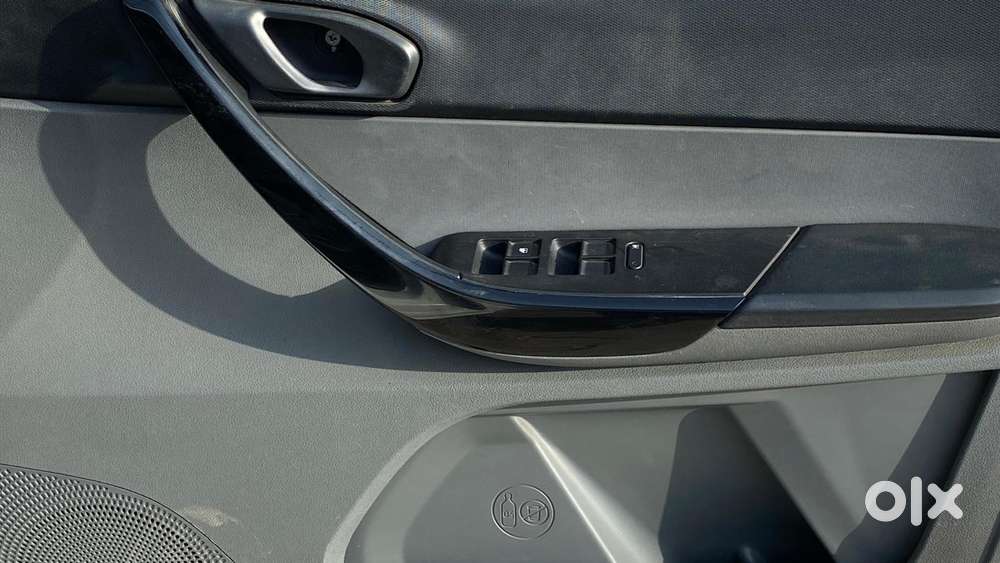 Tata Tigor Xm, 2018, Petrol