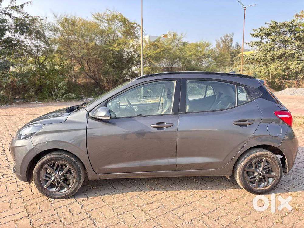 Hyundai Grand I10 Nios Sportz Dual Tone, 2020, Petrol