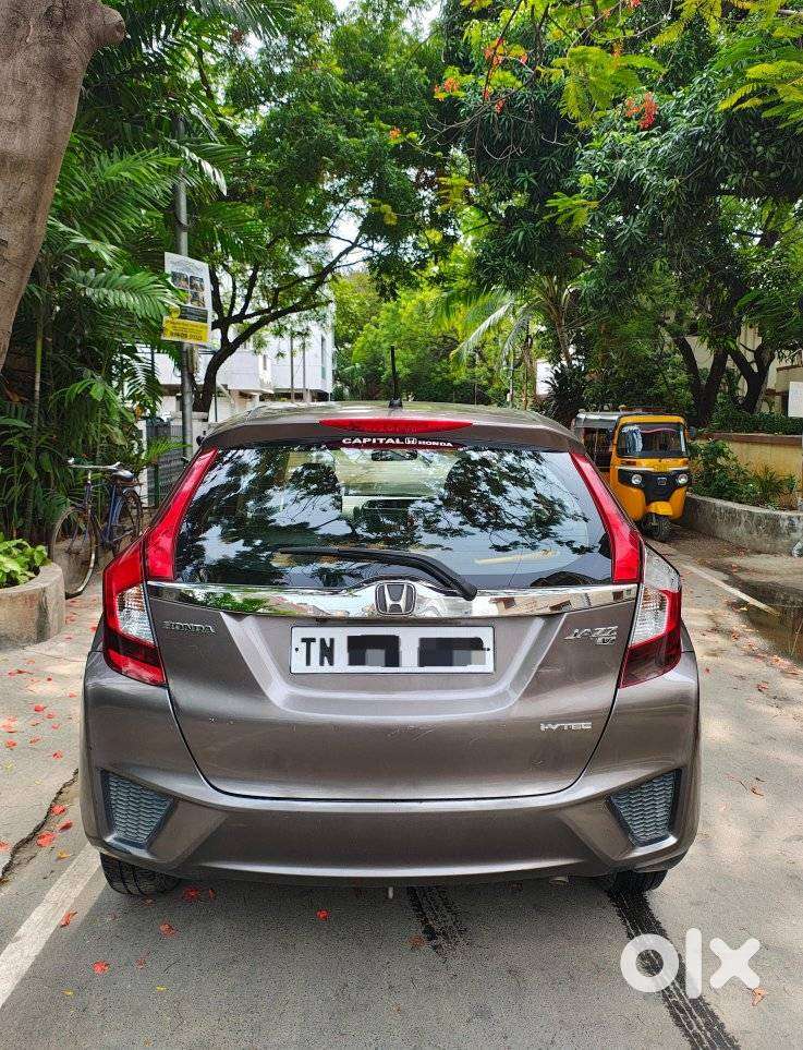 Honda Jazz V Mt Privilege, 2015, Petrol