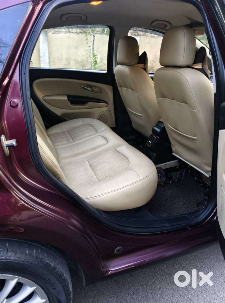 Fiat Linea Emotion 1.4 L T-jet Petrol, 2014, Petrol