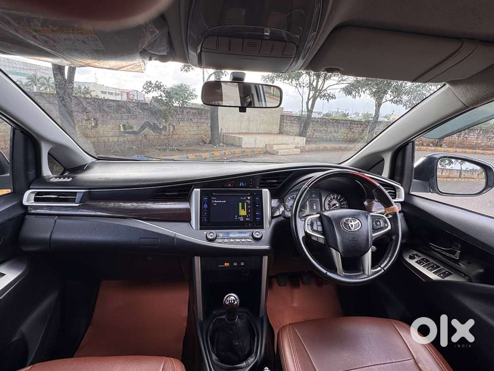 Toyota Innova Crysta 2018