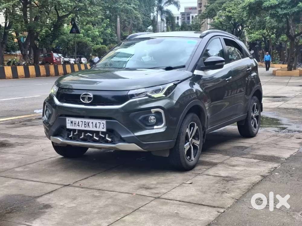 Tata Nexon 1.5 Revotorq Xz Plus Luxs Red Dark Edition Amt, 2023, Pet..