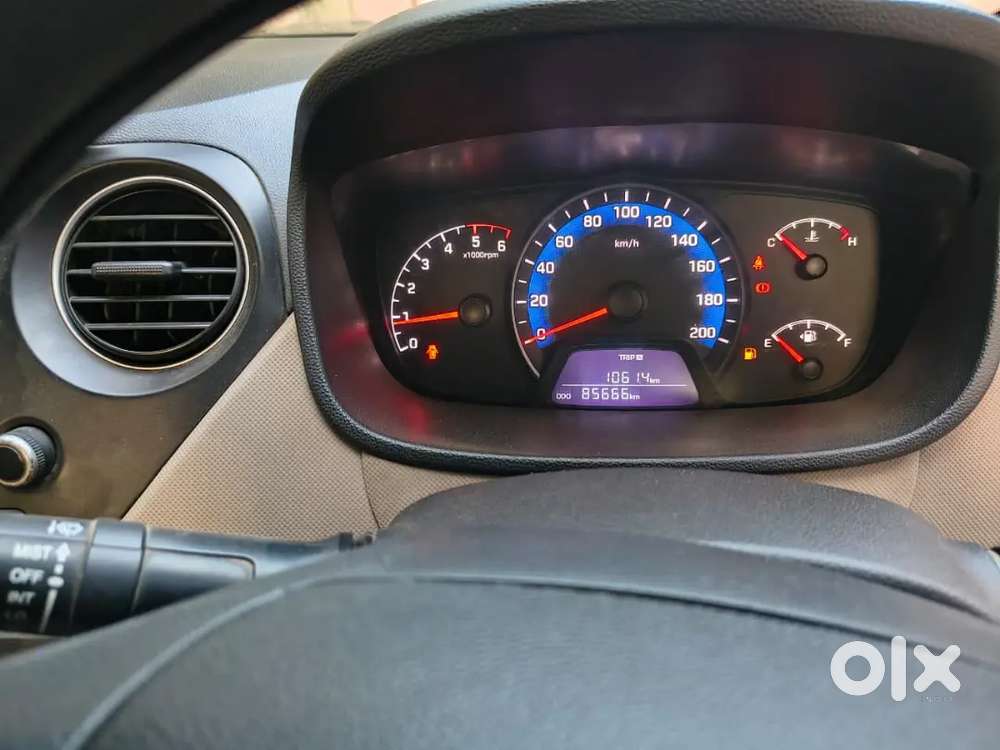 Hyundai Xcent Diesel 2018 1st Owner 2 Keys