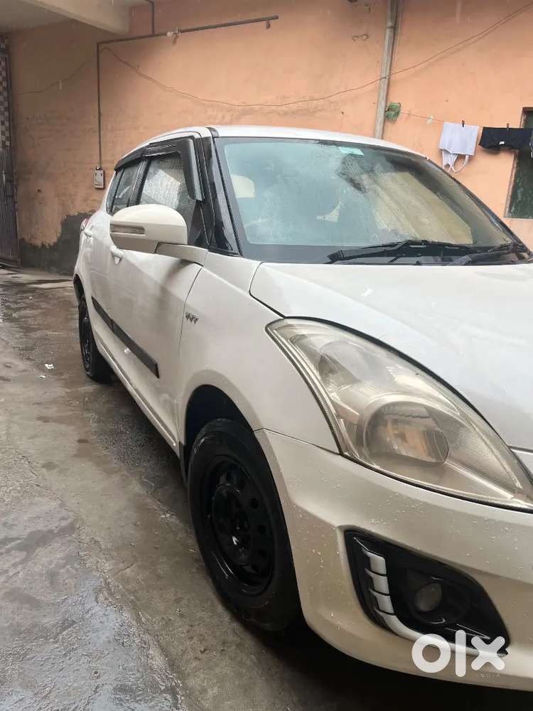 Maruti Suzuki Swift Vxi 2015