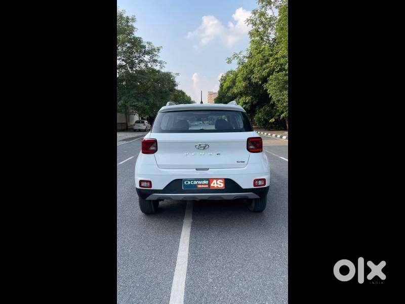 Hyundai Venue S Turbo Dct, 2019, Petrol