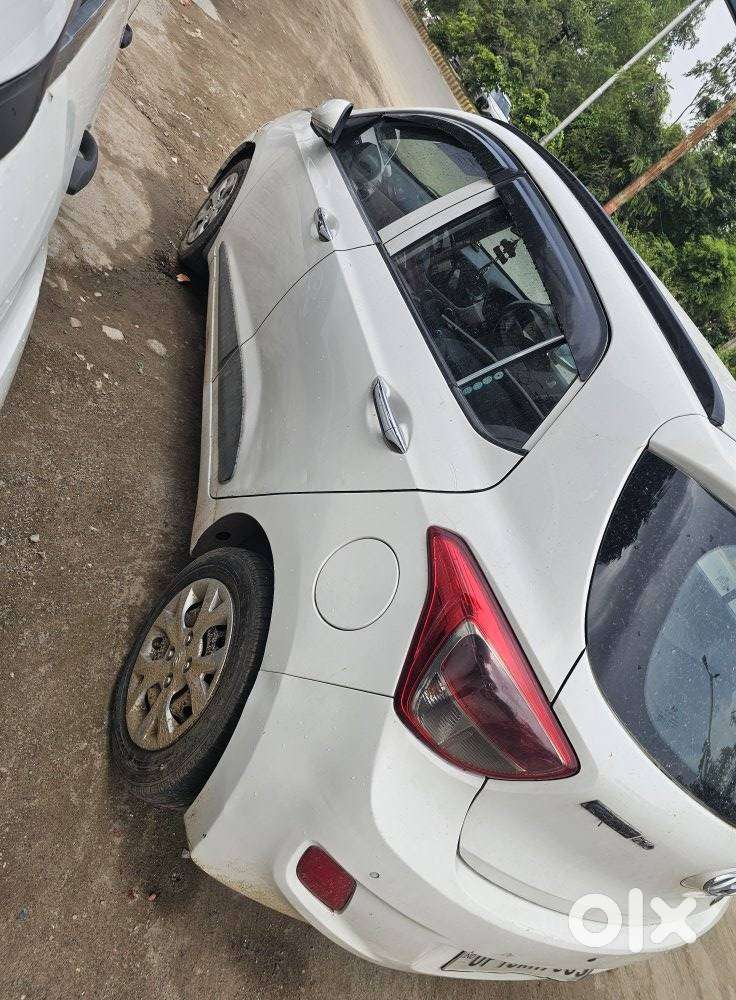 Hyundai Grand I10 1.2 Crdi Sportz Option, 2014, Diesel