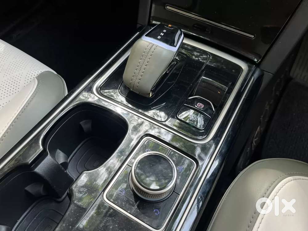 Mahindra Xev 9e Three B79 Kwh, 2025, Electric