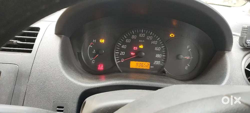 Swift Maruti Vxi 2010 Km Driven