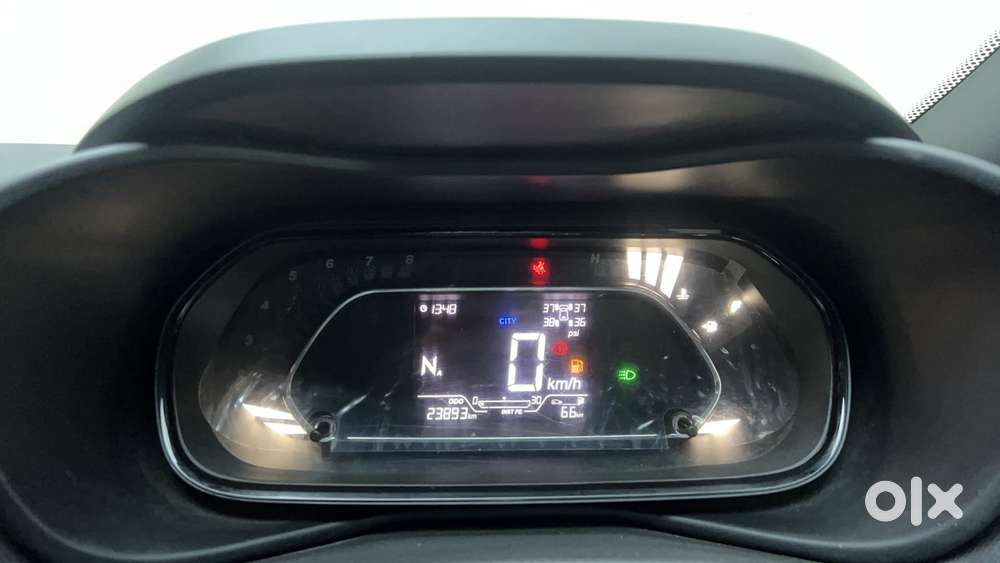 Tata Nexon 1.2 Revotron Xza Plus Luxs Red Dark Edition Amt, 2023, Pe..