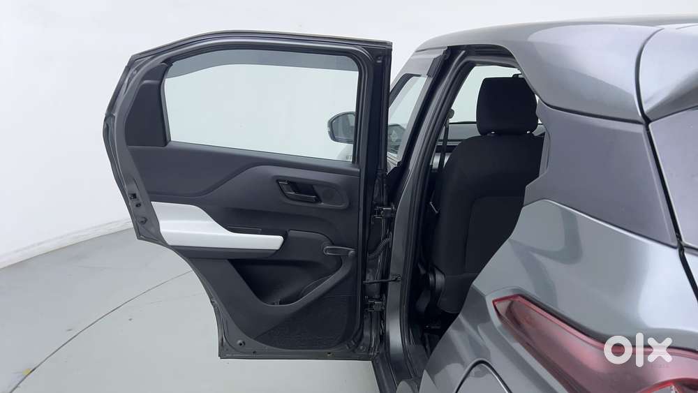 Tata Punch Pure, 2022, Petrol