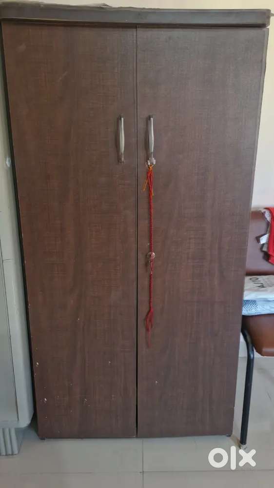 Wooden Wardrobe - Buy & Sell Used Furniture in Indore | OLX