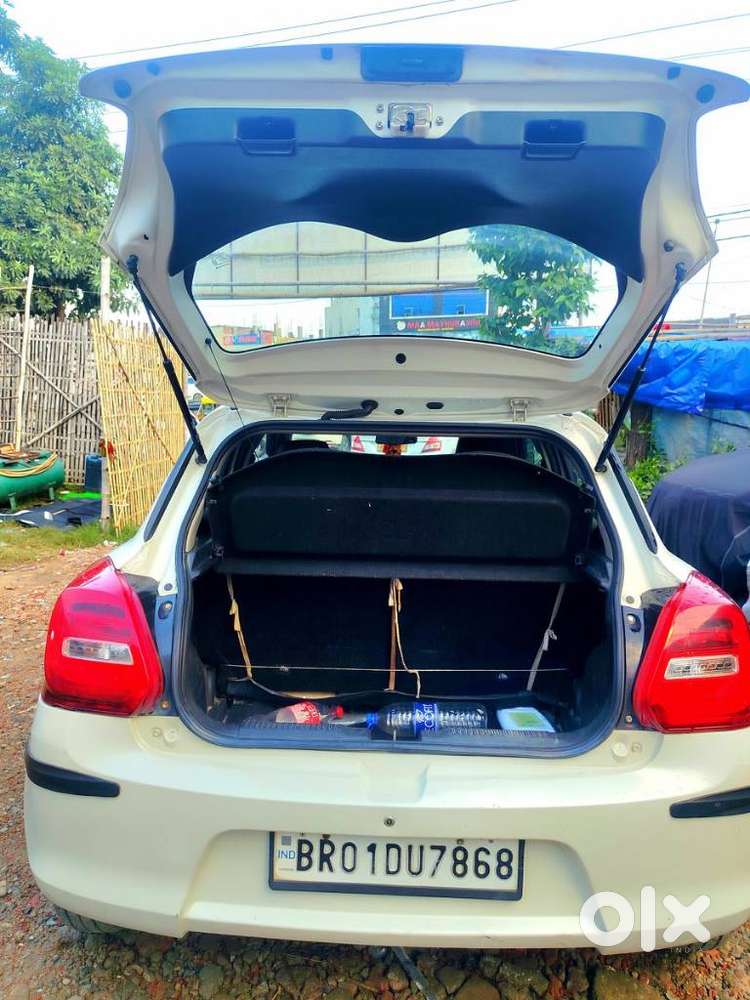 Maruti Suzuki Swift Vxi + Manual, 2018, Petrol