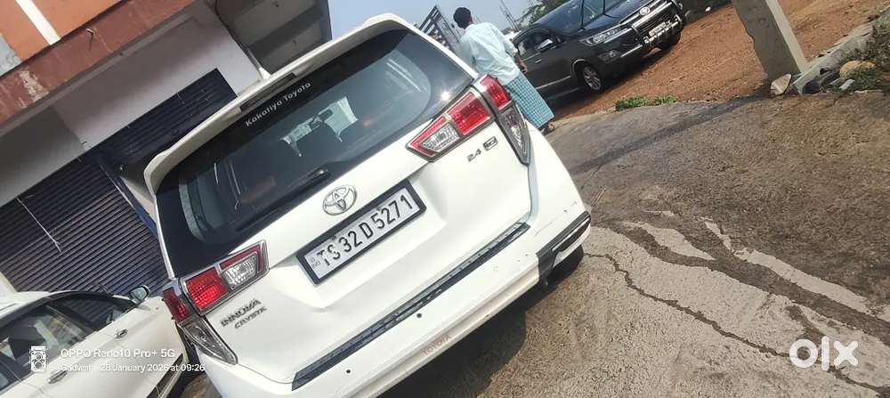 Toyota Innova Crysta 2020