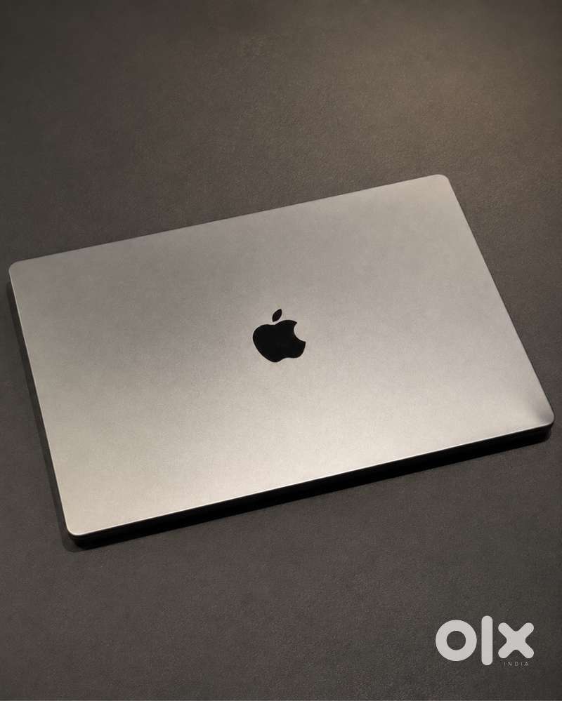 Apple MacBook Pro 16″ M3 Pro  36GB  512GB  Box + Charger