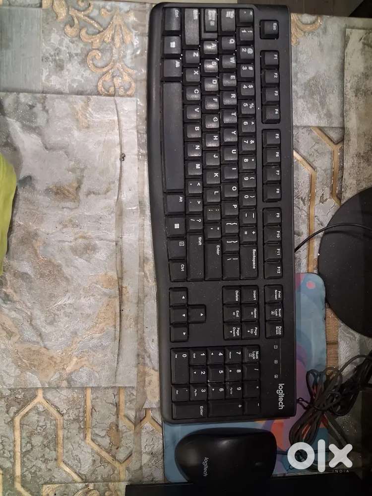 Intel CPU I3 ( 10105F ) mouse computer screen keyboard ( zebster ...