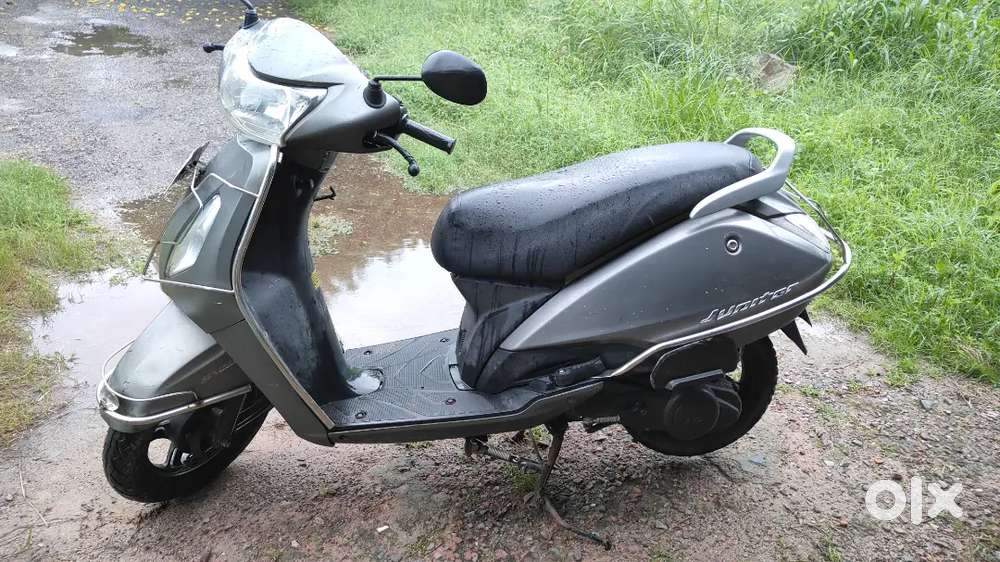 Defence Person Scooty Tvs Jupiter