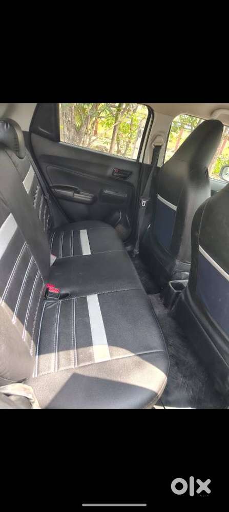 Maruti Suzuki Swift 1.3 Lxi, 2022, Petrol