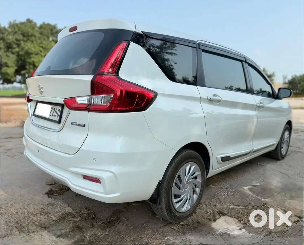 Maruti Suzuki Ertiga Well Maintained & Personal Use Car