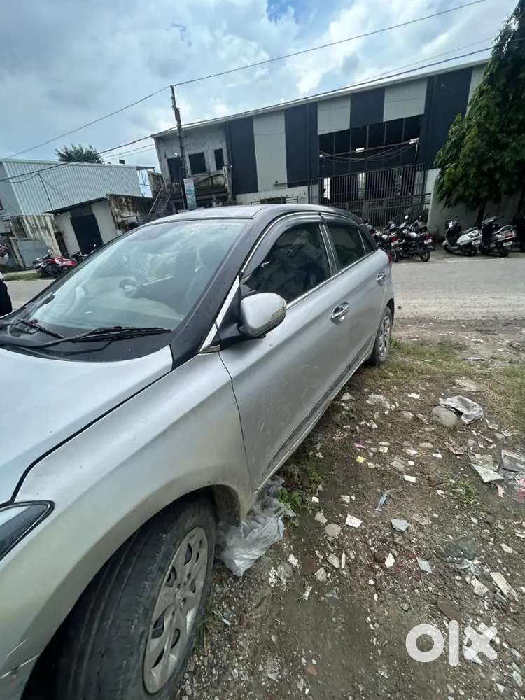 Hyundai I20 Spotz 2015