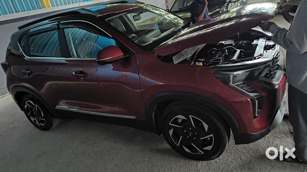 Kia Sonet 2025 Petrol Well Maintained
