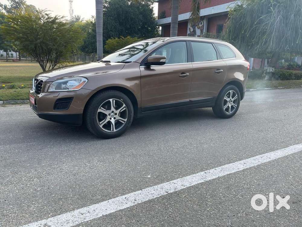 Volvo Xc60 D5 Awd Automatic, 2013, Diesel