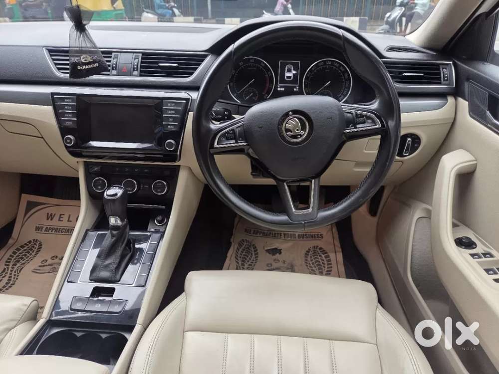 Skoda Superb [ ] 1.8 Style Tsi At, 2016, Petrol