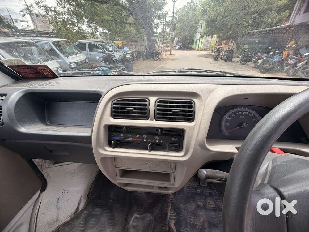 Maruti Suzuki Eeco 5 Str Ac (o), 2017, Petrol