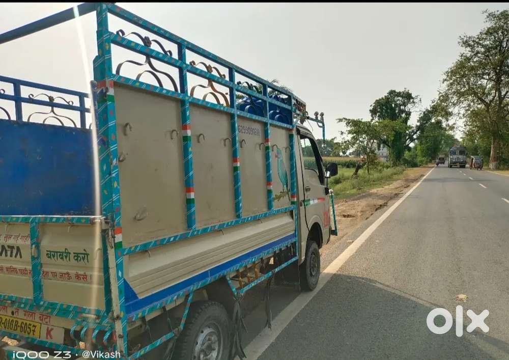 Tata Magic Ace