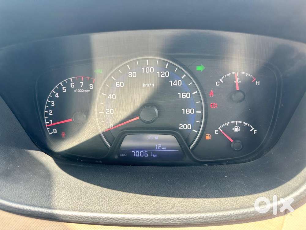 Hyundai Xcent, 2016, Petrol