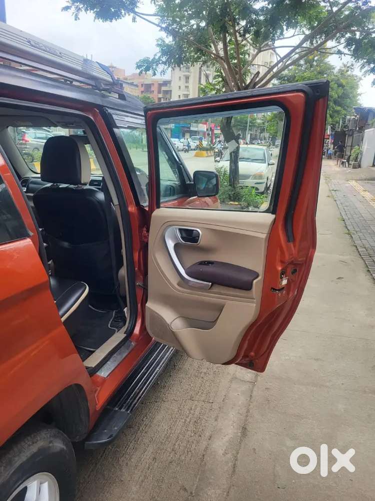 Mahindra Tuv 300 2016 Diesel Well Maintained