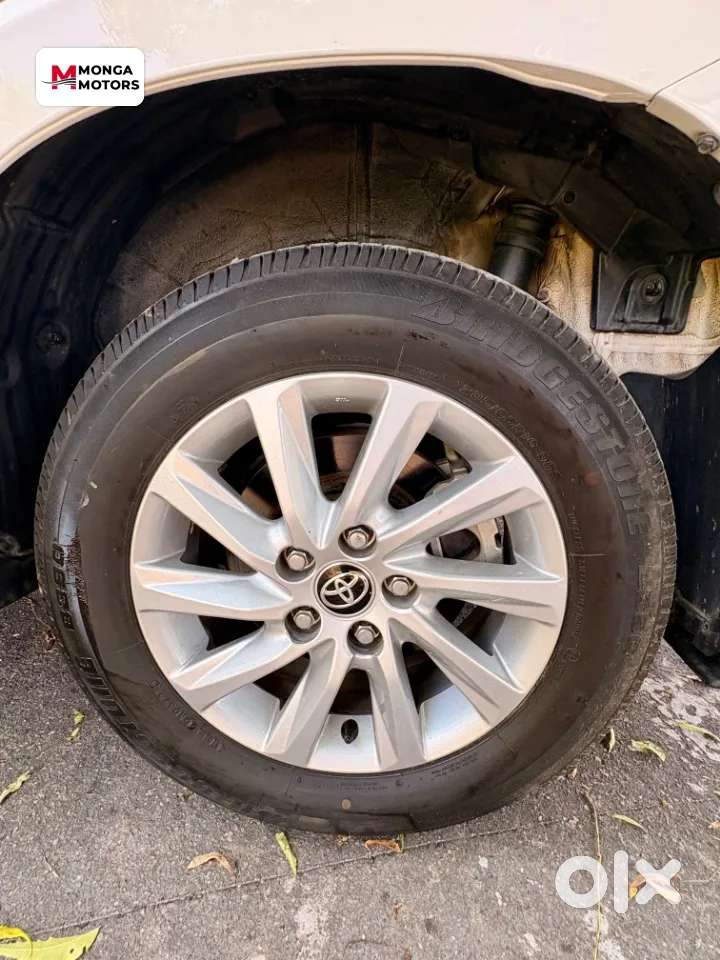 Toyota Innova Hycross 2.0 Gx 8 Str, 2024, Petrol
