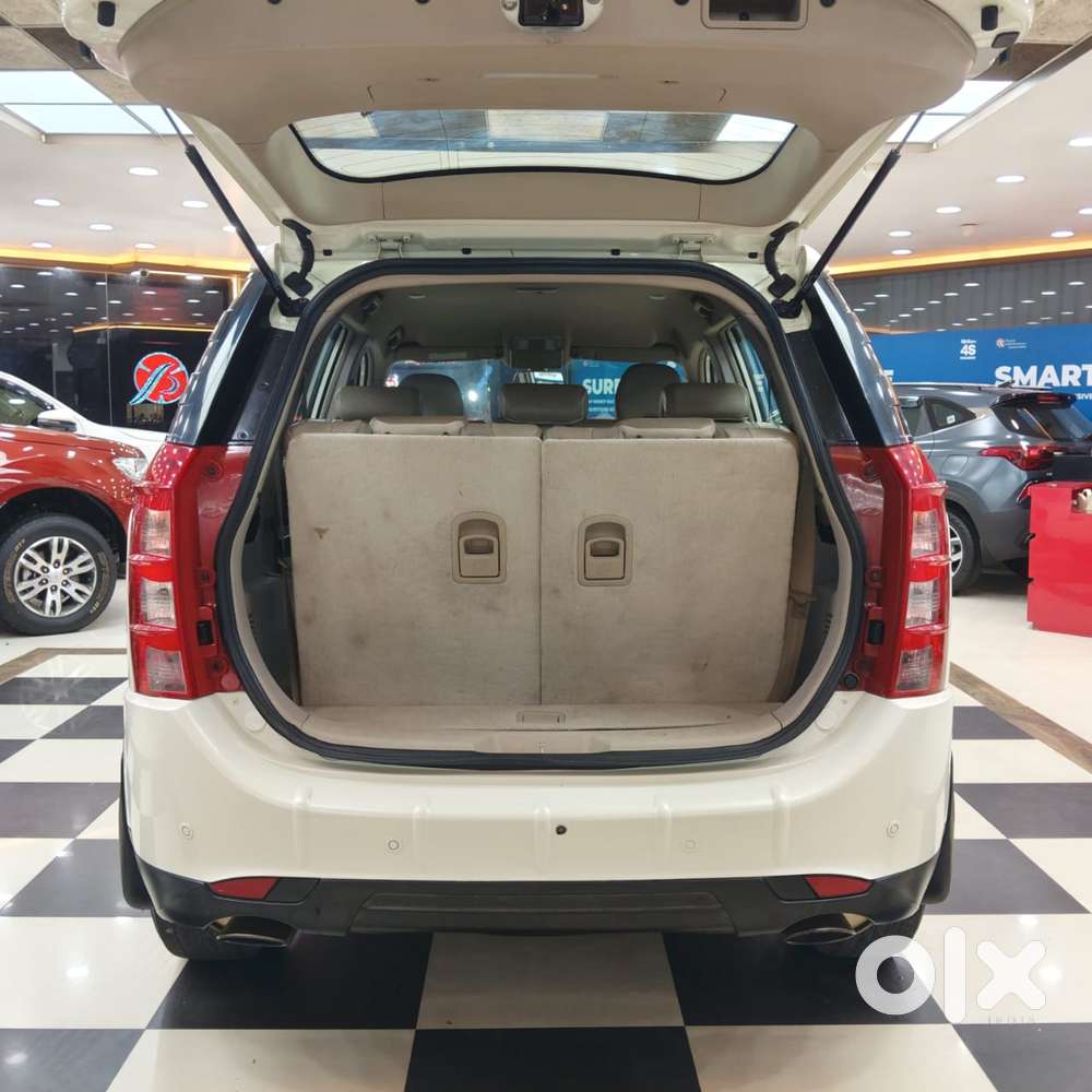 Mahindra Xuv500 W8 At, 2016, Diesel