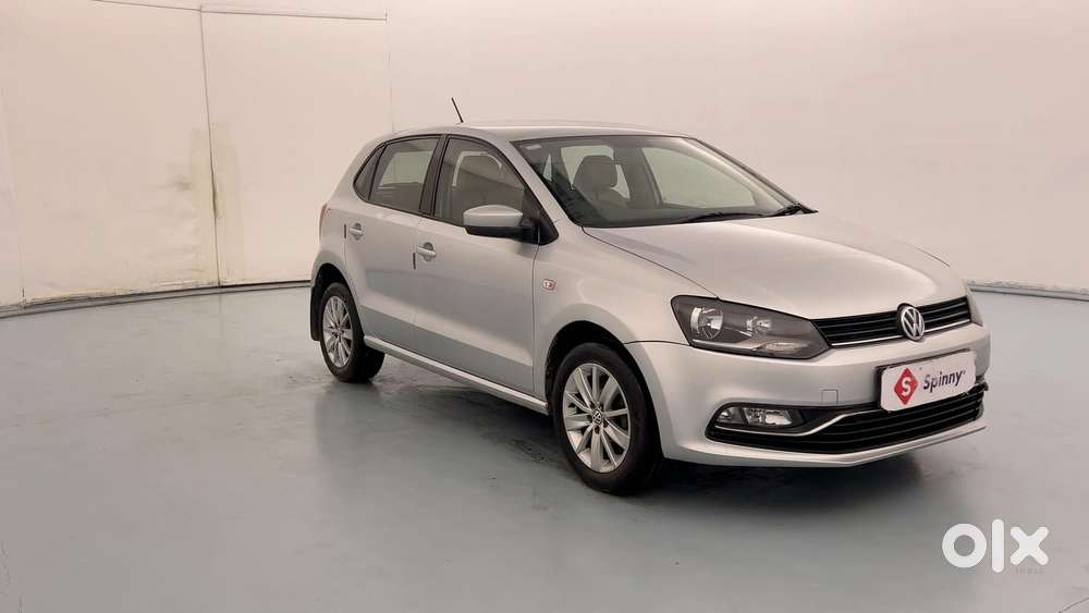 Volkswagen Polo Petrol Highline 1.2l, 2015, Petrol