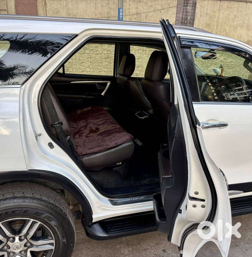 Toyota Fortuner 4x2 At 2.8 Diesel, 2019, Diesel